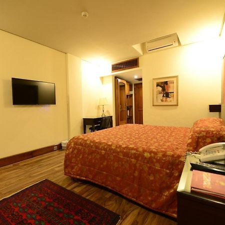 Regency Inn Hotel Lahor Kültér fotó