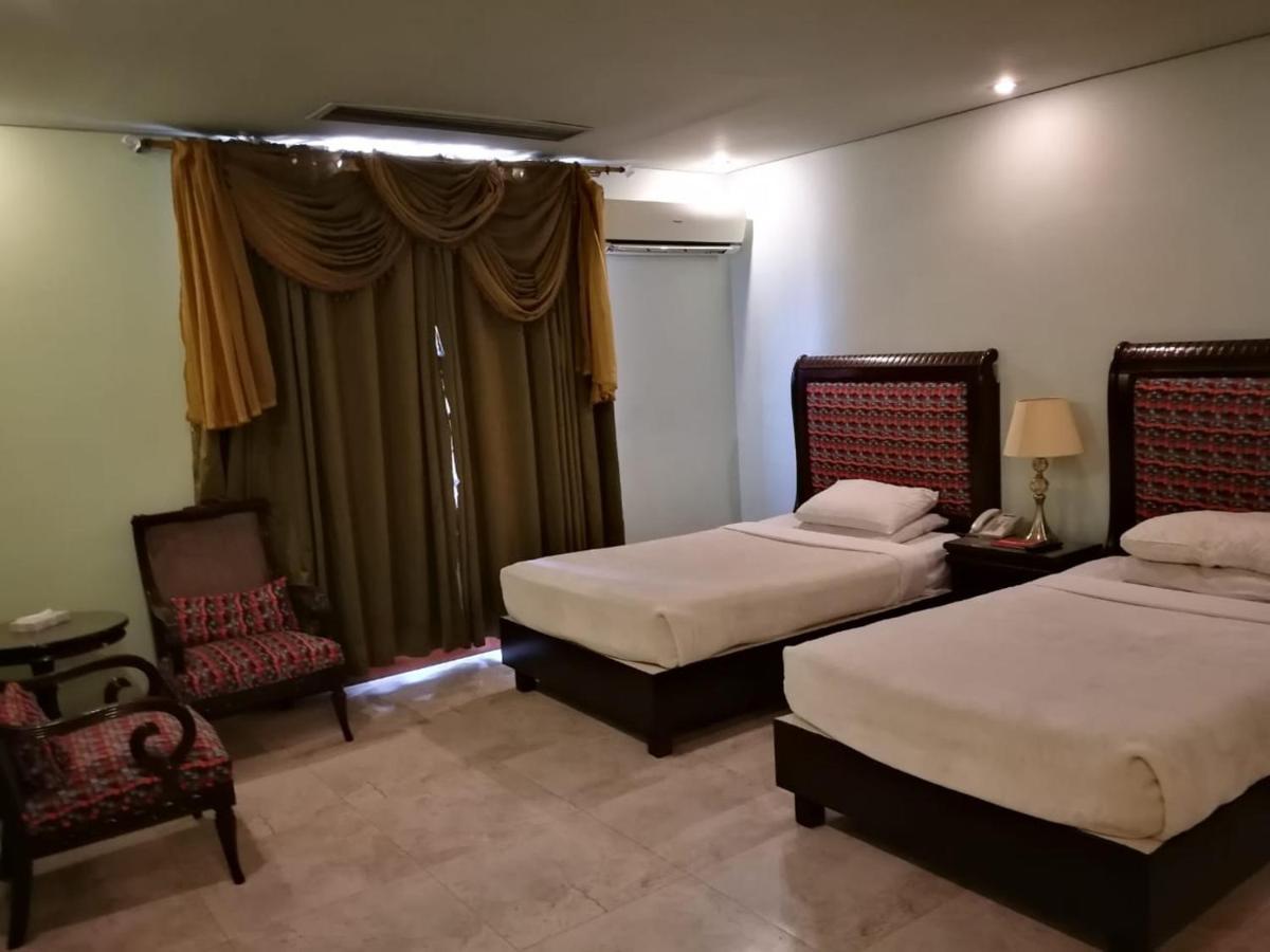 Regency Inn Hotel Lahor Kültér fotó