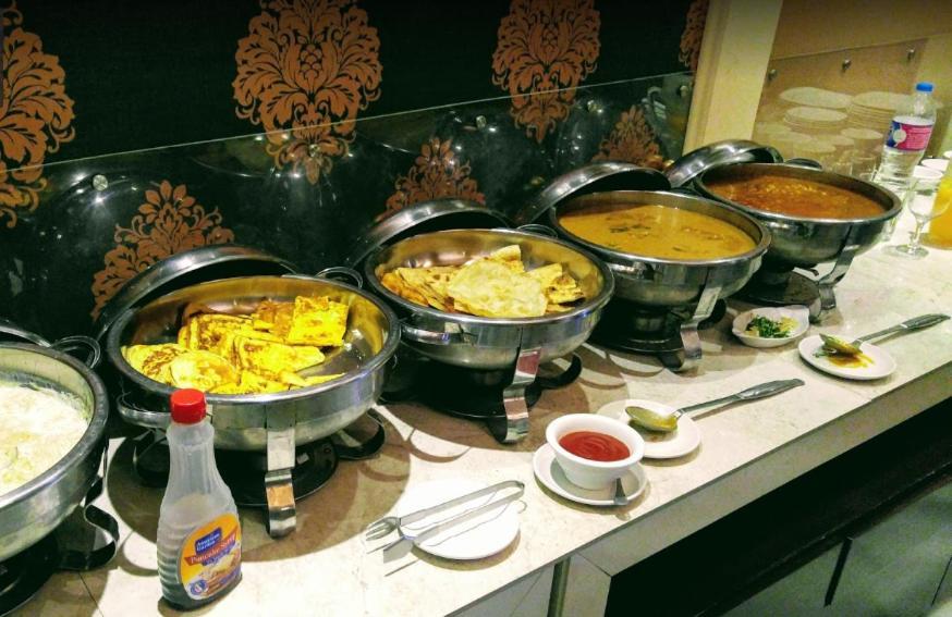 Regency Inn Hotel Lahor Kültér fotó