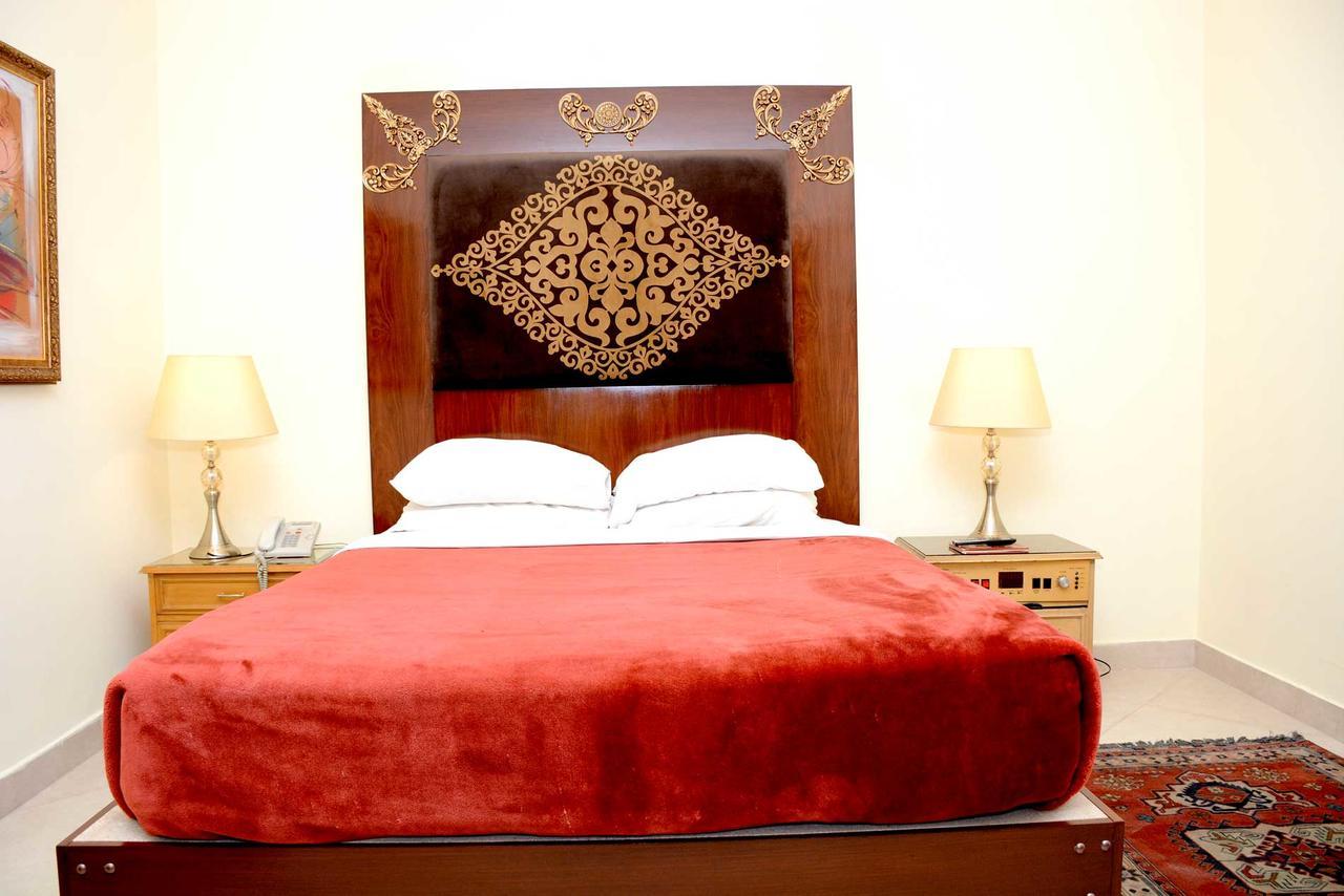 Regency Inn Hotel Lahor Kültér fotó